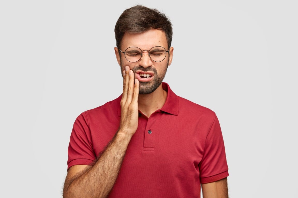 Numb Tooth? What Causes Tooth Numbness